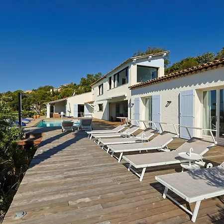 Villa D'exception Avec Tres Belle Vue - Joyce *